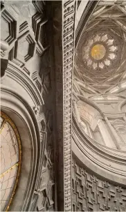  ??  ?? Salvata e riapertaLa Cupola della Cappella della Sindone, foto di Ernani Orcorte per i Musei Reali di Torino