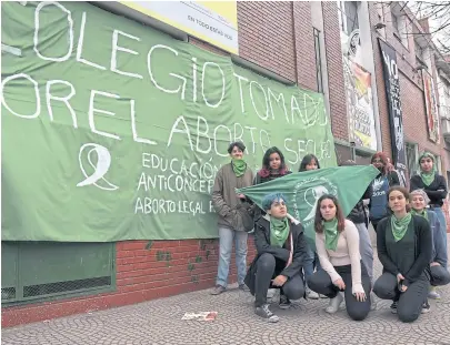  ?? Daniel dabove ?? La Escuela Yrurtia, de parque Avellaneda, permanece ocupada desde el viernes