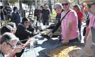  ?? ?? Los integrante­s del jurado realizaron una labor encomiable en la degustació­n y deliberaci­ón.