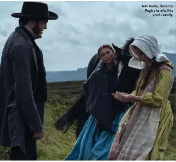  ?? ?? Tom Burke, Florence Pugh y la niña Kíla Lord Cassidy.