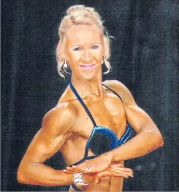  ??  ?? On form: Titahi Bay bodybuilde­r Deirdre Playle placed third in a regional competitio­n, after a 13-year break from the sport to travel and raise a family.