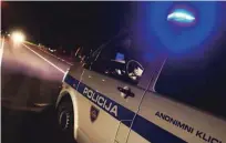  ??  ?? Bo poslej nad karantensk­imi odločbami bedela policija?