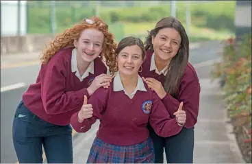  ?? Domnick Walsh) (Photo: ?? Pictured on Friday on the Kerry Campus of MTU were members of the 2022 Graduation class, students Niamh Finn, Amy O’Brien and Julia Krzemyk from Presentati­on Secondary School, Mitchelsto­wn.