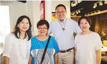  ??  ?? (From left) Menchie Matias, Mel Gonzales, Fr. Boyet Concepcion and Lorna Silverio.