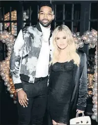  ?? JERRITT CLARK / GETTY ?? Tristan Thompson. Khloé Kardashian, embarazada de su hija, y el pívot de los Cleveland Cavaliers en marzo del 2018 (centro)