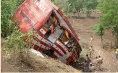 ?? — PTI ?? The police inspects the bus that met with an accident at Panvel on the Mumbai- Pune Expressway on Sunday.