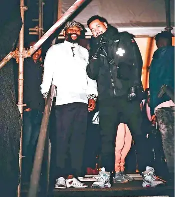 ?? ?? Sjava and AKA at the Dundee July Experience