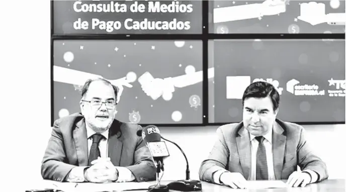  ??  ?? LOS DINEROS OLVIDADOS este año en Tesorería superan los $ 22.800 millones y correspond­en a más 21 mil empresas y más de 45 mil personas, informó el ministro de Economía.