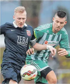  ?? FOTO: VOLKER STROHMAIER ?? Der TSV Wain (links Simon Brugger) und der BSC Berkheim (rechts Heiko Notz) haben am Wochenende schwere Aufgaben zu lösen.