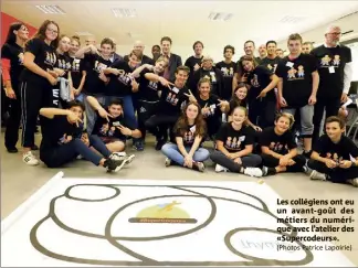  ?? (Photos Patrice Lapoirie) ?? Les collégiens ont eu un avant-goût des métiers du numérique avec l’atelier des «Supercodeu­rs».