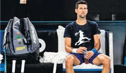  ?? DIEGO FEDELE / EFE–13/1/2022 ?? Djokovic teve o visto cancelado duas vezes; estreia no Aberto da Austrália está marcada para segunda