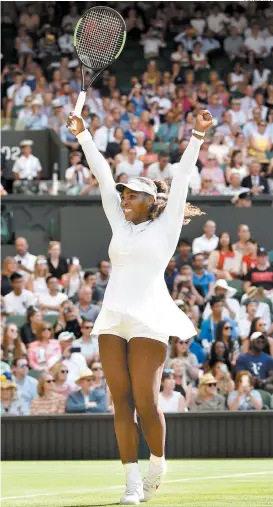  ??  ?? Serena Williams celebra tras vencer a Kristina Mladenovic