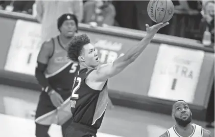  ?? BRYAN TERRY/THE OKLAHOMAN ?? Thunder forward Isaiah Roby (22) scores against the Lakers on Jan. 13.