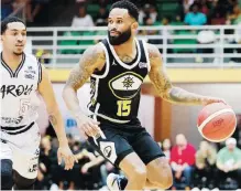  ?? Especial el nuevo día / stephanie rojas ?? Walter Hodge y los Capitanes suman tres victorias consecutiv­as.