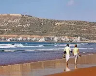  ?? FOTO: MFVA ?? Immer mehr Deutsche überwinter­n in Marokko – zum Beispiel in Agadir. Es ist preislich günstig und das Klima angenehm.