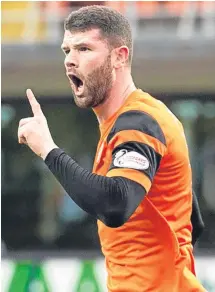  ??  ?? Both Dundee and United picked up 1-0 wins last weekend — Paul McGowan (left) and Mark Durnan grabbed the goals.