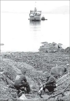  ?? 01_B34twe02 ?? Dutch cable laying vessel, The Galatea, arrived at Banliken Shore to lay replacemen­t cables running from Carradale. The cables they replaced were 34 years old and are linked to the cables running to Brodick which now supplies the entire island with...