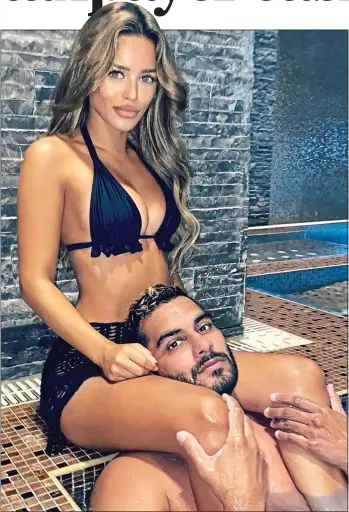  ??  ?? ‘ISOLATIONS­HIP’: The Instagram picture posted by Umar Kamani with girlfriend Nada Adelle in Dubai