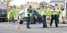  ??  ?? A woman was killed on the Cunningham Hwy at Clintonval­e after her car collided head-on with a gas tanker.