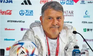  ?? ?? Gerardo Martino dijo que hará todo por que l ganador del partido sea la selección de México.