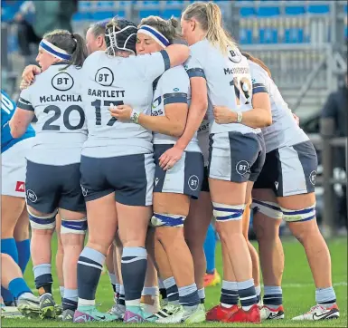  ?? ?? Scotland celebrate their Six Nations win over Italy after a hard-fought battle in Parma.