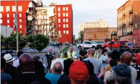  ?? Photograph: Nikos Frazier/AP ?? Officials give an update after the partial building collapse in Davenport, Iowa, on 28 May.