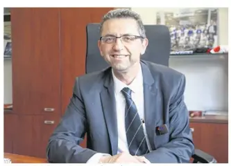  ??  ?? Michel Stivala est le nouveau directeur de Carrefour.