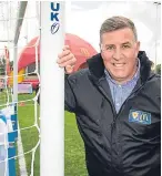  ??  ?? Mark McGhee hopes the confidence of Celtic players can lift Scotland.