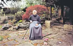  ??  ?? Unbowed: survivor Sigi Ciffer, photograph­ed in his back garden by Tom Hunter