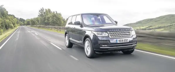  ??  ?? The Range Rover 4.4 SDV8 Autobiogra­phy comfortabl­y adapts to its surroundin­gs, be it in the city, through country lanes, off-road or at red-carpet premieres