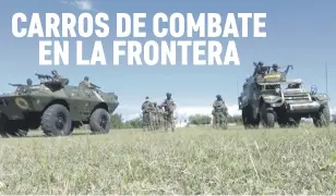  ??  ?? Soldados dominicano­s se movilizan en vehículos de combate en la frontera
con Haití. El presidente Luis Abinader garantizó ayer que esa zona está totalmente resguardad­a pese a la tensa situación en el vecino país.