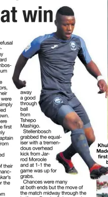 ??  ?? Khulekane Madondo is first to the ball