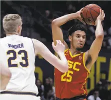  ?? Ben Margot / Associated Press ?? Bennie Boatwright made a USC-record 10 3-pointers.