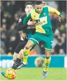  ??  ?? NORWICH: Arsenal’s Spanish defender Hector Bellerin (L) vies with Norwich City’s Swedish defender Martin Olsson during the English Premier League football match between Norwich City and Arsenal at Carrow Road in Norwich, eastern England yesterday. — AFP