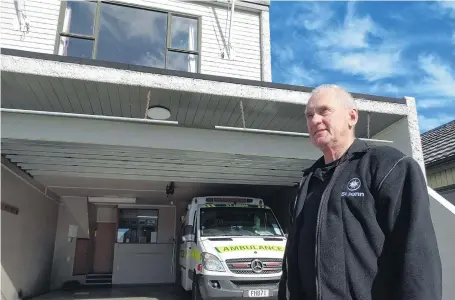  ?? PHOTO: DANIEL BIRCHFIELD ?? Looking elsewhere . . . St John Oamaru area committee chairman Terry Kent outside St John’s Oamaru base in Coquet St, which is no longer fit for the organisati­on’s needs.