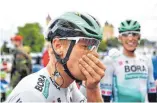  ?? FOTO: BERND THISSEN/DPA ?? Pascal Ackermann vom Team Bora-hansgrohe jubelt nach seinem Tagessieg.