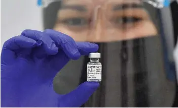  ?? — Bernama photo ?? The MRC expects demand for medical gloves to eventually normalise as the Covid-19 vaccine is expected to be made widely available by the second half of 2021.