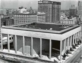  ?? Houston Chronicle file photos ?? Jones Hall provided the Houston Symphony, Society for the Performing Arts, Houston Grand Opera and Houston Ballet with a state-of-the-art facility.