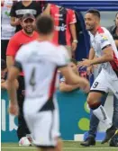  ?? RAFAEL PACHECO ?? El delantero Jonathan Moya le anotó a Pérez Zeledón el do mingo anterior.