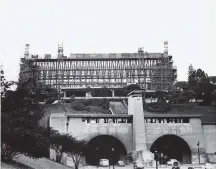  ?? ARQUIVO/ESTADÃO - 26/11/1964 ?? Obra. Vista da construção do Masp, na Paulista, em 1964