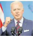  ?? FOTO: IMAGO ?? Mit Exekutivan­ordnungen will US-Präsident Joe Biden die Gewalt mit Schusswaff­en bekämpfen.