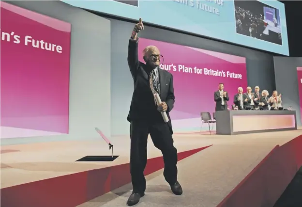  ?? PICTURE: DAN KITWOOD/GETTY IMAGES ?? 0 Harry Leslie Smith moved the audience to tears when he spoke about his life at the Labour Party conference in 2014