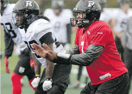  ?? JULIE OLIVER/OTTAWA CITIZEN ?? Quarterbac­k Henry Burris and the Ottawa Redblacks will have their hands full Saturday when they play B.C. Lions.