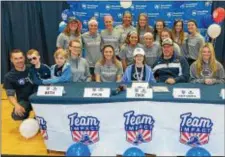  ?? SUBMITTED PHOTO ?? Above, the Penn State Brandywine softball team welcomes the Oyler family to Ziah Oyler’s draft day ceremony.