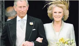 ?? AP ?? El príncipe Carlos tiene coronaviru­s, su esposa, Camila, no.