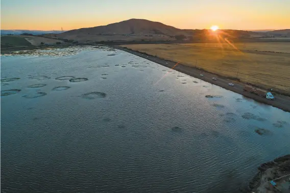  ?? Carlos Avila Gonzalez / The Chronicle ?? A marsh along Highway 37 in southweste­rn Sonoma County. With as little as 12 inches of sea level rise, water would begin to inundate the road during king tides.