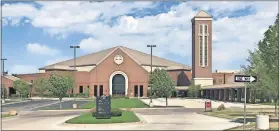  ?? [CARLA HINTON/THE OKLAHOMAN] ?? Crossings Church in north Oklahoma City already has two satellite campuses.