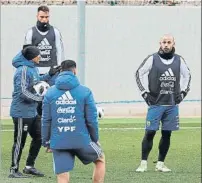  ?? FOTO: SIRVENT ?? Mascherano, ayer en la Ciudad Deportiva del Real Madrid