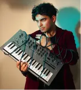  ?? ?? Cutting edge: Zubin Kanga records new music