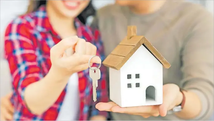  ?? Picture: WWW.DNAINDIA.COM ?? Above: Buying a house is a major commitment. Before you begin shopping for properties or comparing mortgage options, you need to make sure you’re ready to be a homeowner.